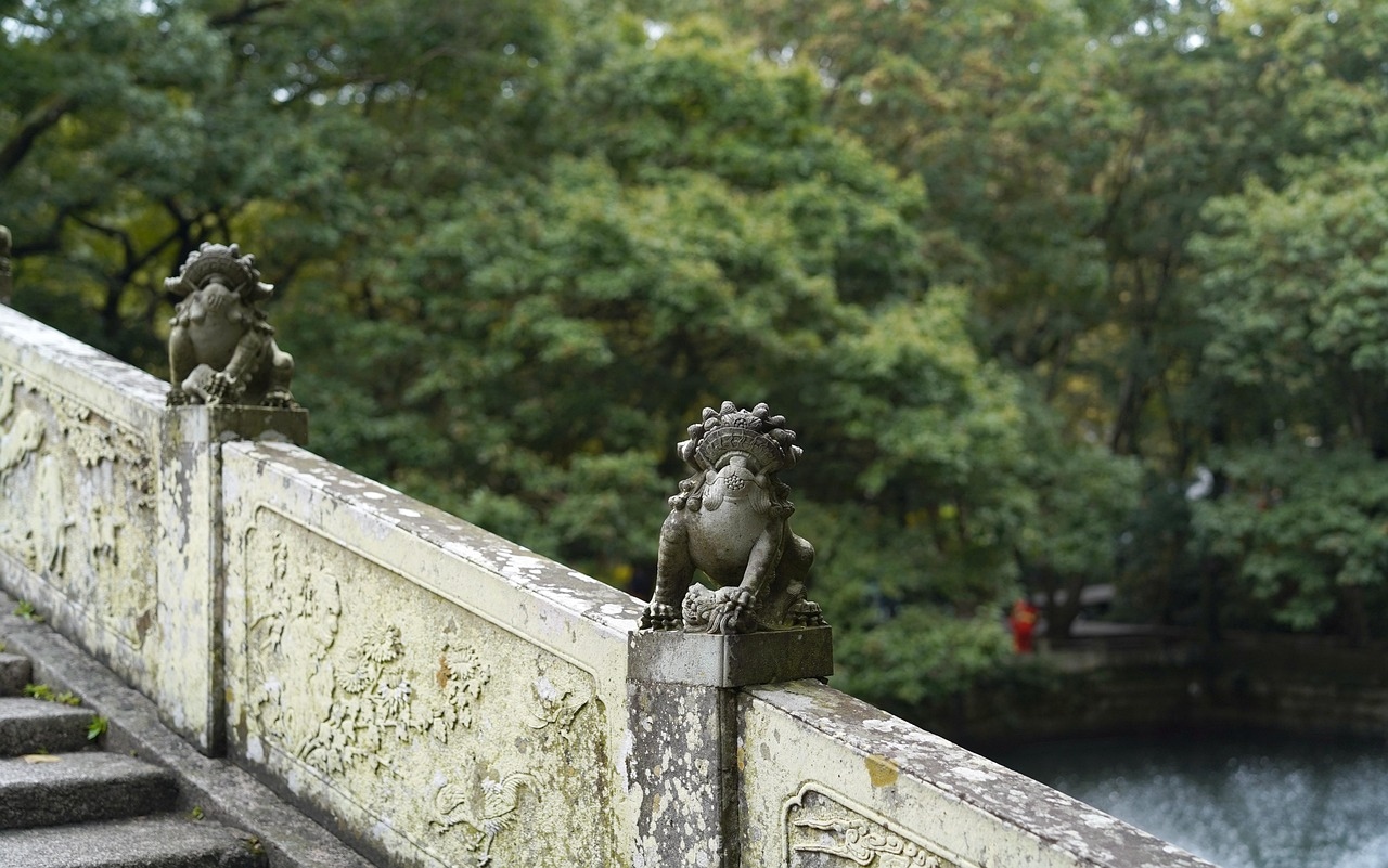 Guardians attending an education planning workshop